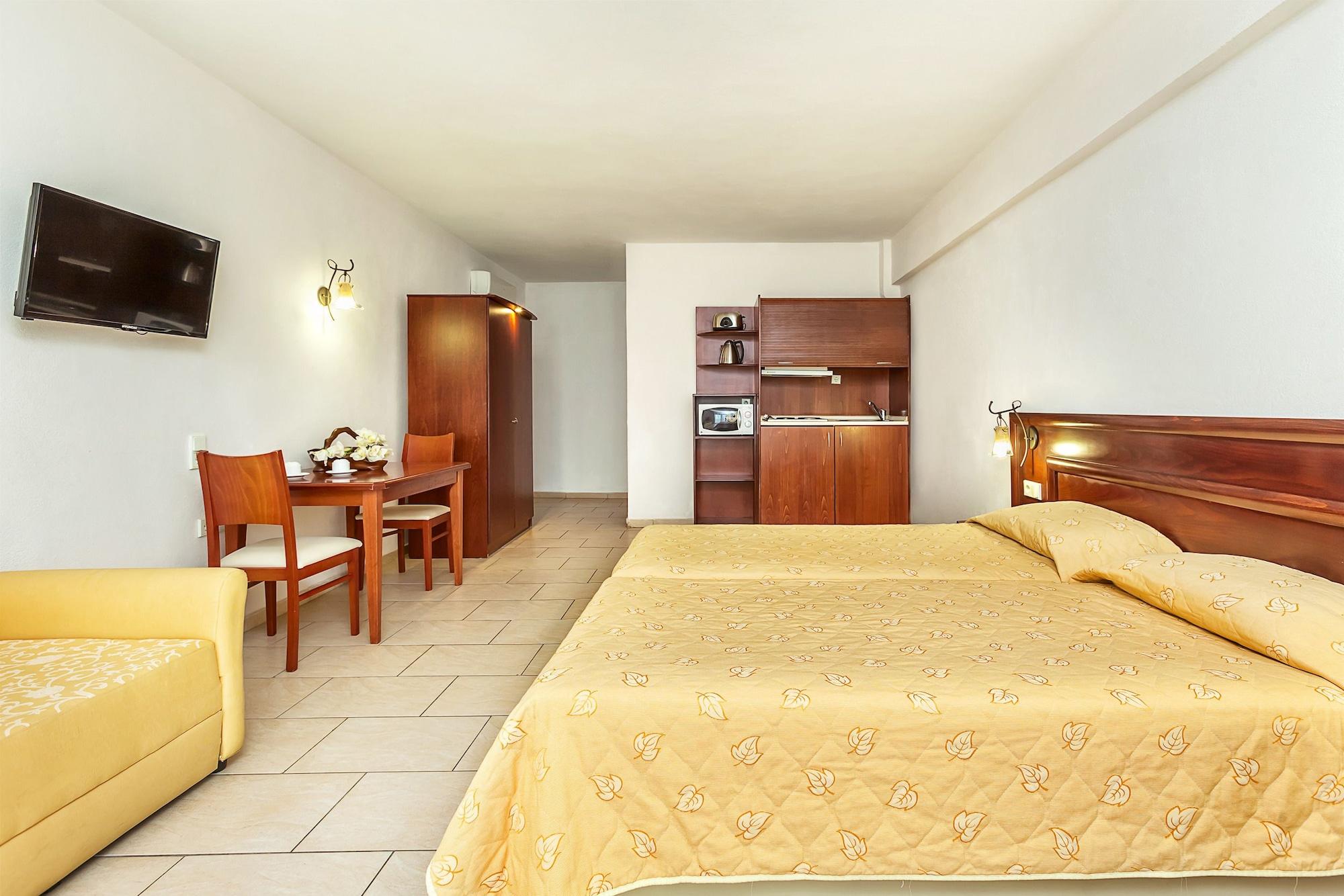 Nereides Hotel Hanioti Zewnętrze zdjęcie