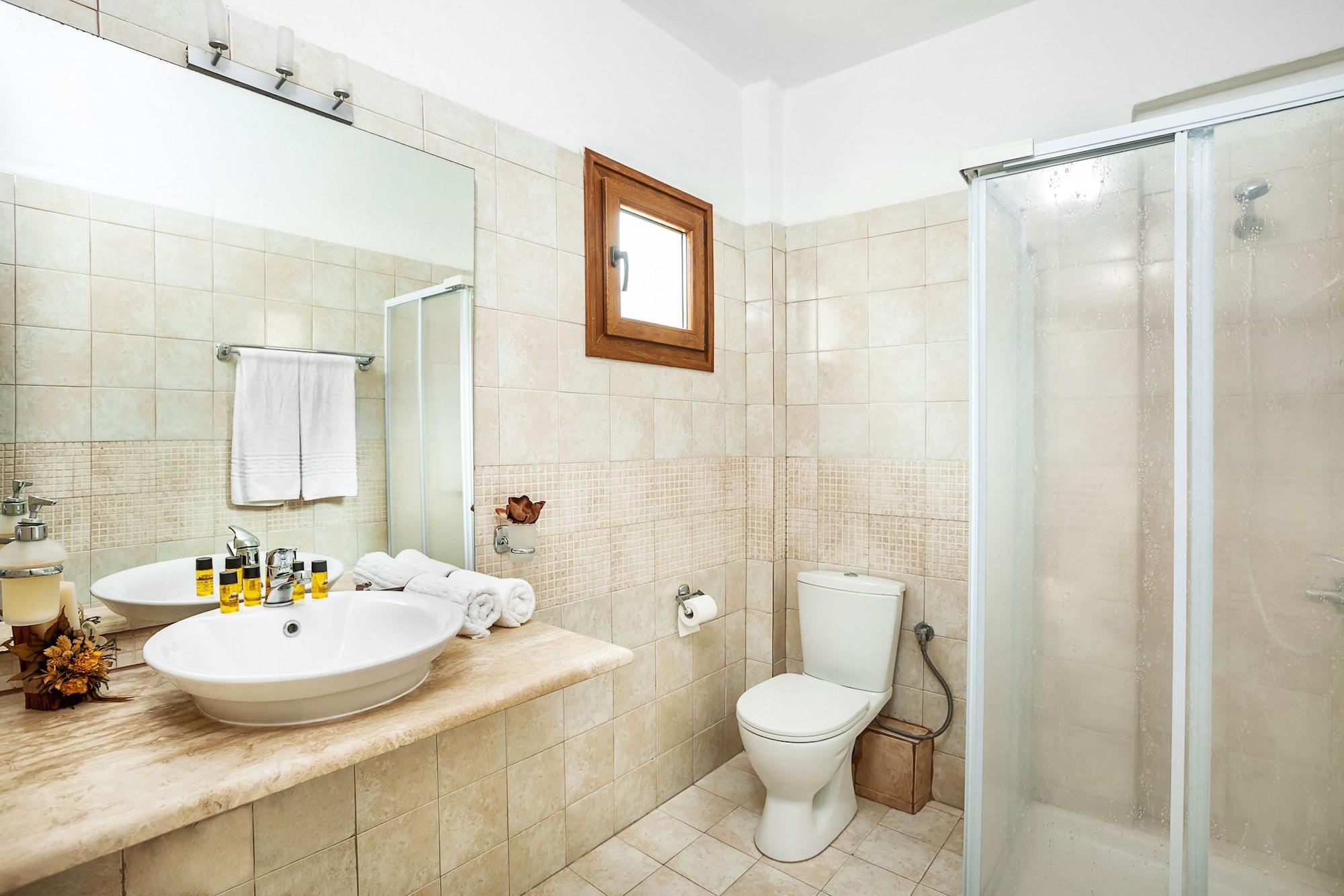 Nereides Hotel Hanioti Zewnętrze zdjęcie