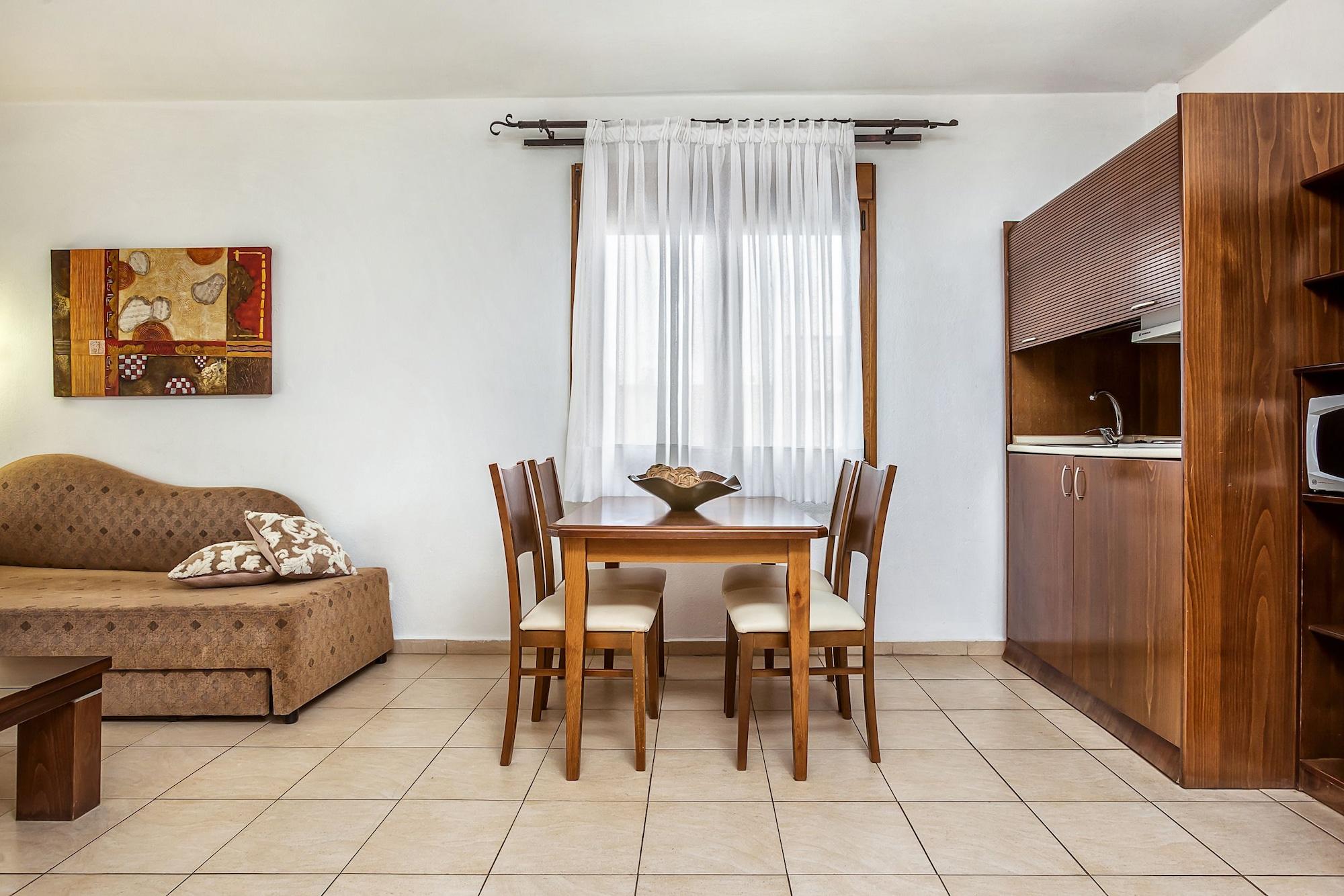 Nereides Hotel Hanioti Zewnętrze zdjęcie