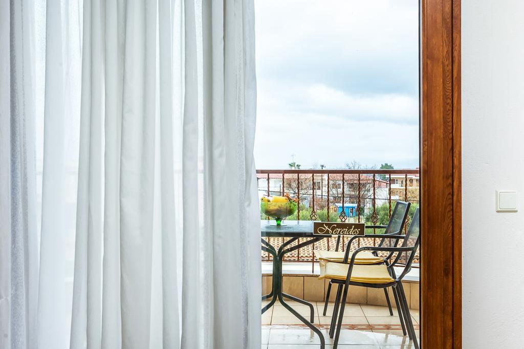 Nereides Hotel Hanioti Zewnętrze zdjęcie